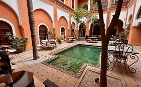 Riad Amina